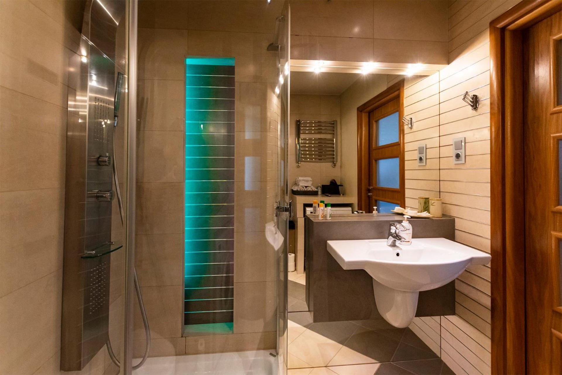 ורוצלב Apartament Rondo Verona - Free, Secure Parking For Guests מראה חיצוני תמונה